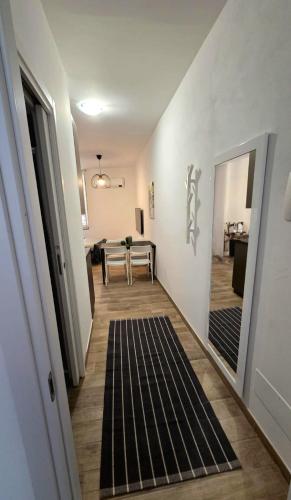 Foto Central View 4