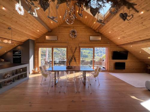 Splendide appartement style chalet classé 4 étoiles, terrasse face à la montagne