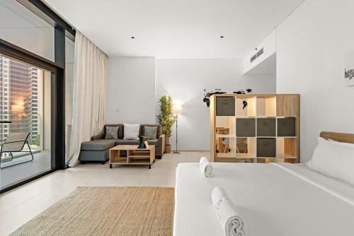 Svetainės erdvė apgyvendinimo įstaigoje FIRST CLASS Studio Marquise Bliss