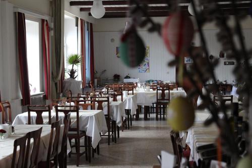 Restaurace v ubytování Hotel Restaurant Marienhof