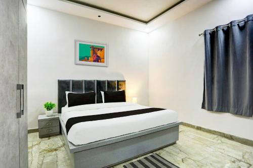 Fotografie z fotogalerie ubytování Hotel O 82492 The Ashoka hotel restaurant and banquet v destinaci Kánpur