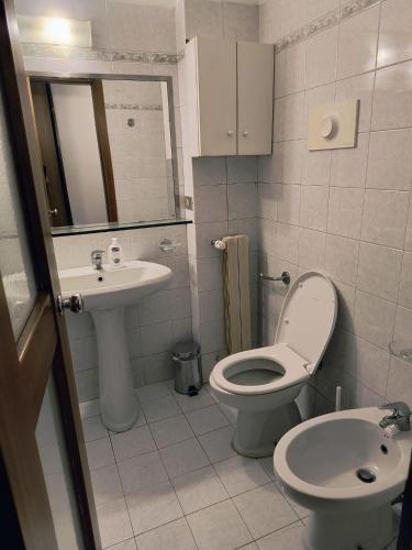 The Tower House - Central Apartment
