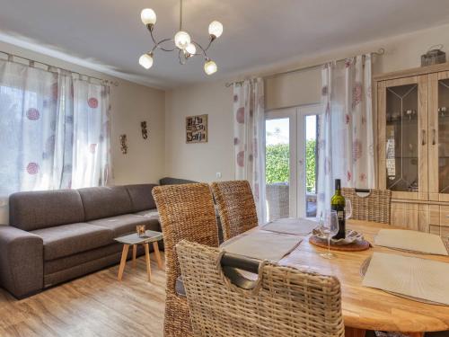 Holiday Home Badi by Interhome