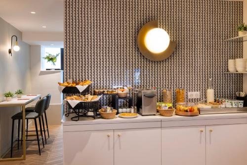 Hotel De Suez photo 40