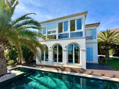 Asia Gardens Villa with private pool in Benidorm