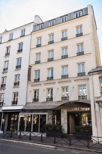 Hôtel Eiffel Segur