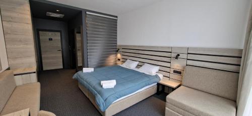 Foto de la galería de Super seven inn en Belgrado