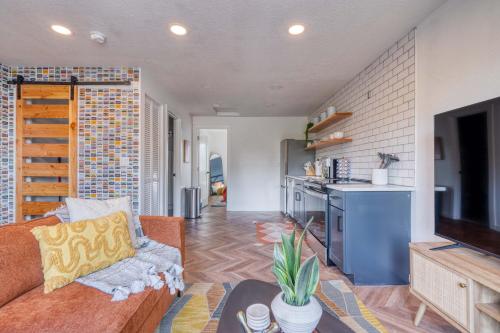 Gallery image of Stay Portland - The Perfect Retro Portland Retreat - Vintage Shops in Portland