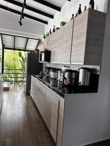 Η κουζίνα ή μικρή κουζίνα στο Finca hotel villa del lago