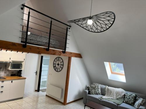 Kuchyň nebo kuchyňský kout v ubytování Appartement lumineux avec entrée indépendante