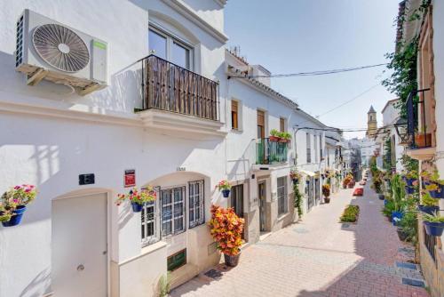 Home4U San Antonio - 1 min Walk to Beach
