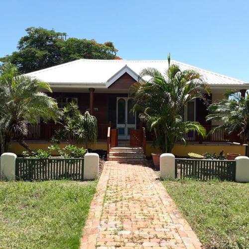 Villa Flamboyant at Hastings by Coastal View7
