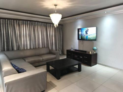 TV/trung tâm giải trí tại Nurest