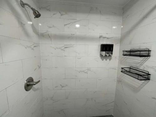 KING OF MIAMI - 1 mile from Brickell 2BD Apartment! photo 4
