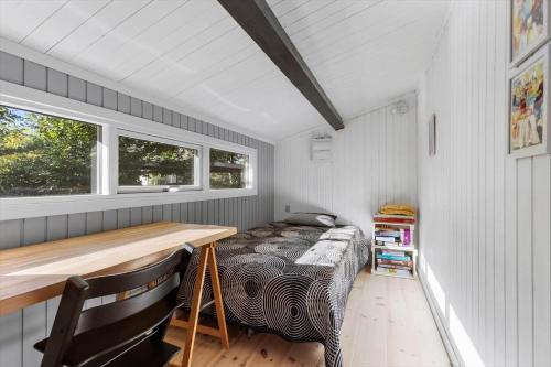 Ένα ή περισσότερα κρεβάτια σε δωμάτιο στο FJ1017-Jaegerspris-Mathiesens-Enghave-14