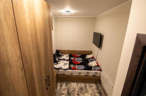 Ένα ή περισσότερα κρεβάτια σε δωμάτιο στο Апартамент Милена