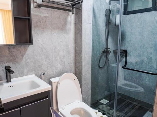 Koupelna v ubytování GOLD SPACE Kilimani 2