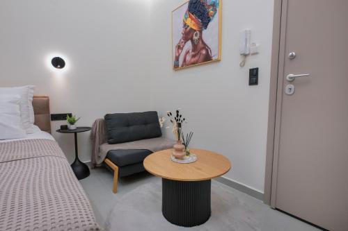 Aristotelous rooms Konstantinos