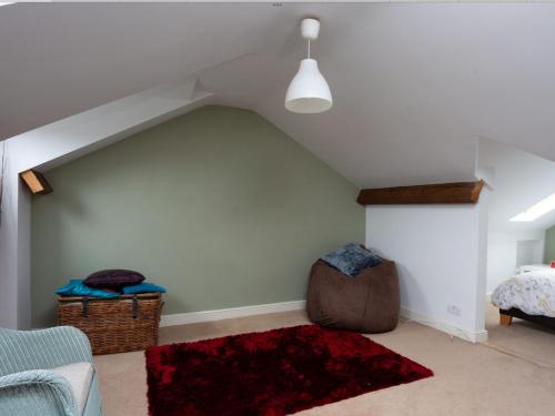 Entire three bed house in wigginton, York photo 14