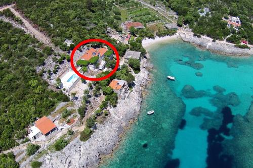 Seaside secluded apartments Cove Rasohatica, Korcula - 5453