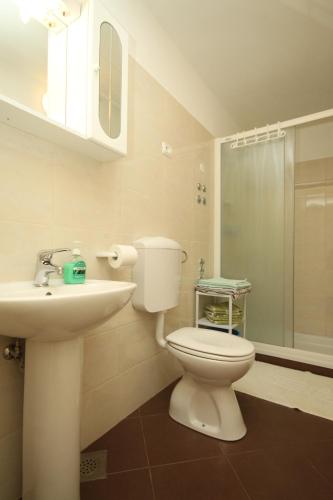Apartments with parking space Rabac, Labin - 7474