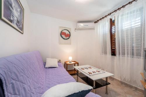 Apartments with parking space Rabac, Labin - 12107