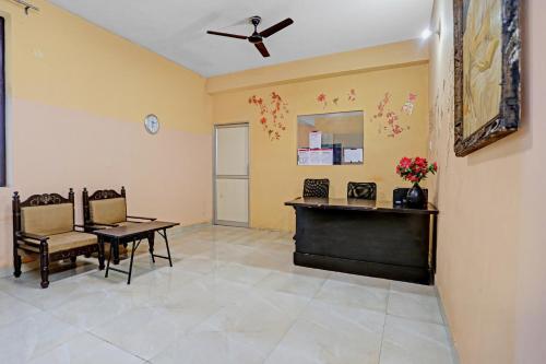 Gallery image of Hotel O Prince Residency in Greater Noida