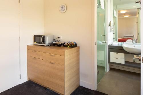 Η κουζίνα ή μικρή κουζίνα στο Marina 303A-Studio