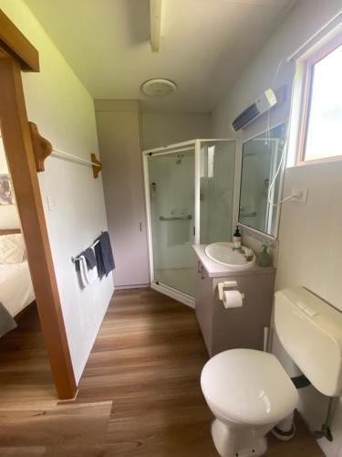 Koupelna v ubytování Richo’s Retreat, 1 bed unit near Great Ocean Road