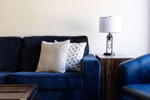 Gallery image of Creekside 2-Bedroom Condo in Canmore