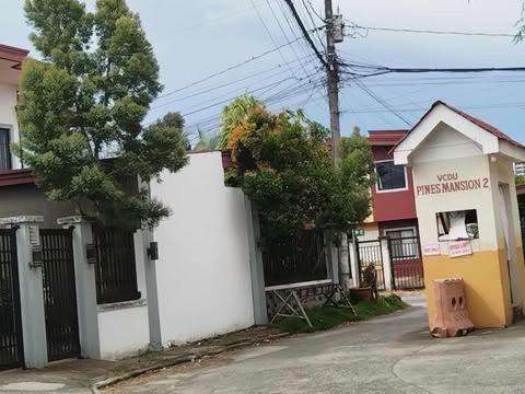 Το κτήριο όπου στεγάζεται  το δωμάτιο σε οικογενειακή κατοικία