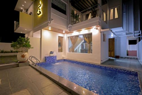 Πισίνα στο ή κοντά στο Villa Ruk