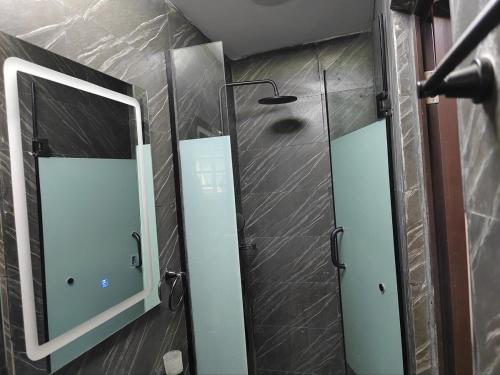 Gallery image of The Noire Haven - Modern Home with Fast Wi-Fi in Lekki