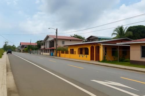 Το κτήριο όπου στεγάζεται  το διαμέρισμα