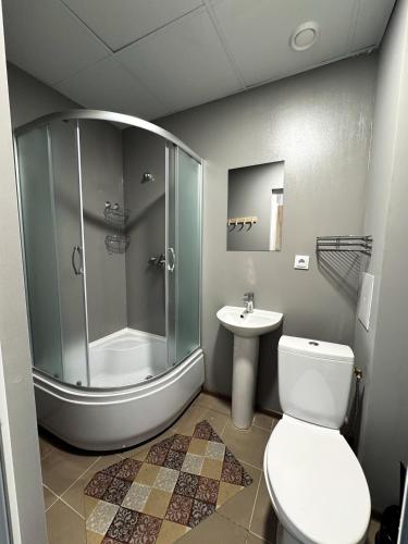 Ένα μπάνιο στο Хостел Ринковий