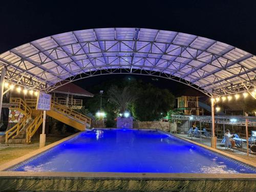 Bazén v ubytování Arzel Resort nebo v jeho okolí