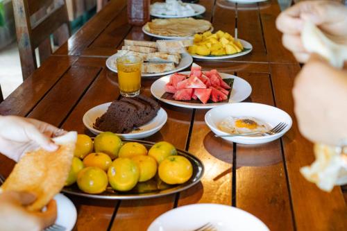 Jídlo v penzionu nebo okolí