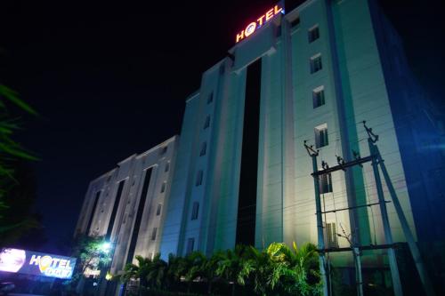 Φωτογραφία από το άλμπουμ του Hotel D Dev σε Krishna Canal