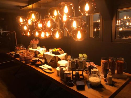 Jídlo v hotelu nebo okolí