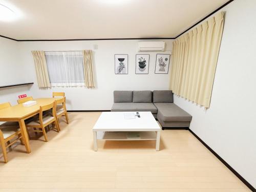 U house寺田町 無料Wi-Fi 駐車場付 一棟貸し宿