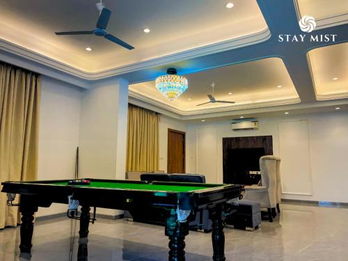 Biliár nebo kulečník v ubytování Sola Villa I Staymist