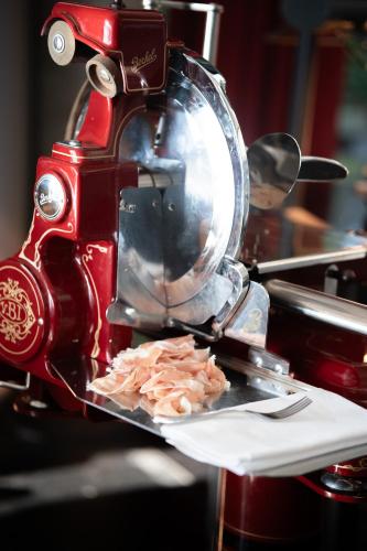 Φωτογραφία από το άλμπουμ του Hotel Belvoir Lake View & Spa σε Rüschlikon