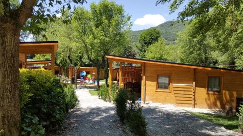 Φυσικό τοπίο κοντά σε αυτό το κάμπινγκ