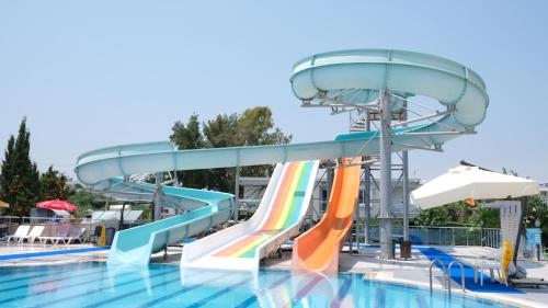 Gallery image of Doramar Resort & Aqua Tatil Köyü in Erdemli
