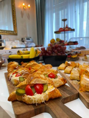 Jídlo v hotelu nebo okolí