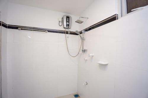 Ένα μπάνιο στο Sigiri Star Homestay