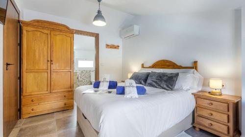 Postel nebo postele na pokoji v ubytování Puentelata Dúrcal by Ruralidays