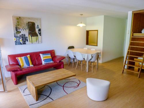 Apartment Ringstrasse Apt 121 by Interhome