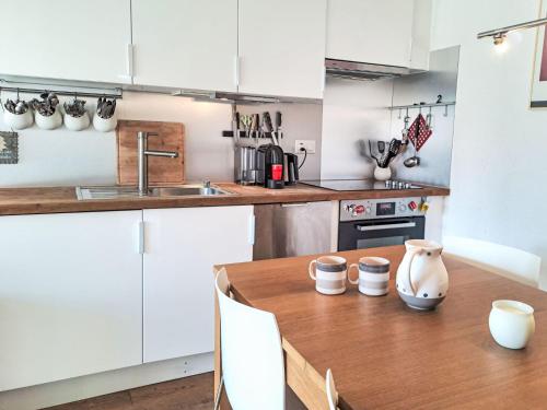 Eldhús eða eldhúskrókur á Apartment Apollo 2 by Interhome