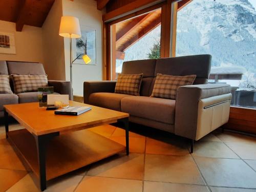 Apartment Chalet Abendrot apARTments-31 by Interhome